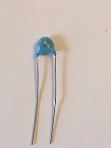 10 pcs New Murata Ceramic Capacitors High Voltage 100pF 3KV Y5P - Picture 1 of 1