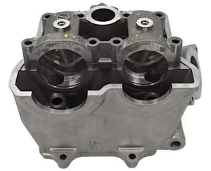 Suzuki 2008-2017 RMZ450 Cylinder Head Genuine 11100-28H12 Shipping From Japan ! - Picture 1 of 5