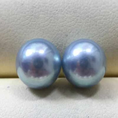 12mm Natural gray South sea round pearl 14K gold earrings Freshwater Cultured - Image 1 of 3