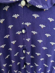 (83)Feminine Purple & White Printed Dress Size 6, Scalloped Collar, Knee-Length - Picture 1 of 9