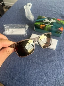 Maui Jim One Way Rectangular Sunglasses bronze lenses with brown frame - Picture 1 of 9