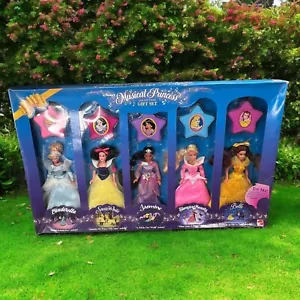 De Colección 1994 Disney Musical Princess Collection 5 Muñecas Set de Regalo Mattel No. 11757 Nuevo - Imagen 1 de 10