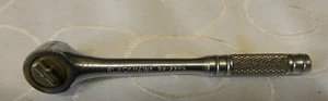 BLACKHAWK 1/4" DRIVE ROUND HEAD KNURLED HANDLE 5" LONG RATCHET #GW-9945 - Foto 1 di 6