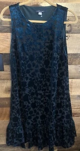 Abito Tommy Hilfiger Burnout velluto nuovo con etichette taglia 12 senza maniche verde floreale orlo con volant - Foto 1 di 6
