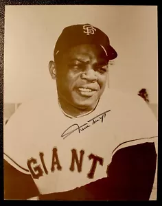 WILLIE MAYS SIGNED 11X14 VINTAGE SEPIA PHOTOGRAPH AUTOGRAPH SAN FRANCISCO GIANTS - Picture 1 of 2