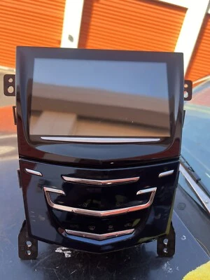 13-17 Cadillac  SRX  ATS CTS Cue GPS Radio Touch Screen Face Panel GM 84498599 - Image 1 of 4
