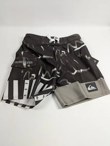 Quiksilver Boardshorts Size 4 Boys Quick Dry - Picture 1 of 3