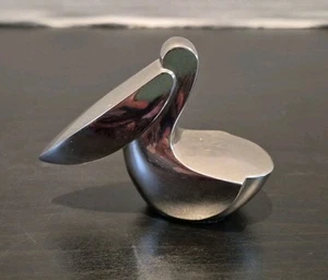 RARO Pisapapeles Figura Animal PELICAN Dansk Plateado - Imagen 1 de 6