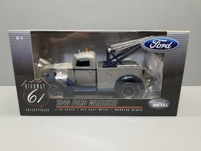 DCP Highway 61 1/16 Scale 1940 Ford Wrecker Service Truck Gray/Blue #50345 - Image 1 of 4