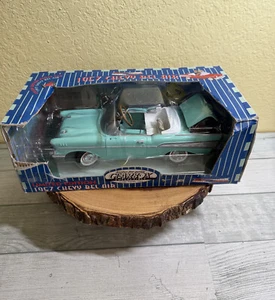 Vintage Chevy Bel Air Die Cast Car in Original Box, #675/5004. 1997 Read - Picture 1 of 12