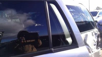 Used Rear Left Door Vent Glass Rear fits: 2004 Chevrolet Trailblazer w/privacy t - Image 1 of 4