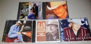 ALAN JACKSON-10CD COLLECTION-WHO I AM,PRECIOUS MEMORIES,BLUEGRASS ALBUM,GOOD TIM - Foto 1 di 4