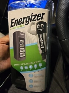 Energizer Universal Rechargeable Battery Charger for AA AAA C D & 9V Batteries - Picture 1 of 8