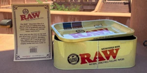 RAW RAW Munchies Box  with Tray - Picture 1 of 6