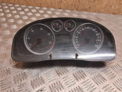 3B0920829AX Volkswagen PASSAT B5 1997 diésel velocímetro cuadro de instrumentos Foto 1 de 3