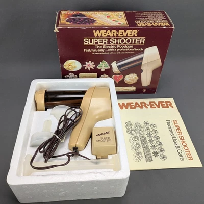 VTG Wear-Ever Electric Super Shooter 70123 Cookie & Candy Maker Complete - Image 1 of 4