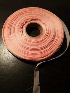 B2/Grand moulinet de ruban polyester rose bébé 3/4 pouces 15 mm environ 20 à 40 mètres - Photo 1 sur 8
