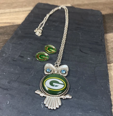 Woman Green Bay Packers Owl Necklace & Earrings Blue Rhinestone Eyes 24" Boho Cover