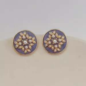 Periwinkle Nicho Perla Esmalte Flores Pendientes Tachuelas Mujeres Moda Joyería - Imagen 1 de 1