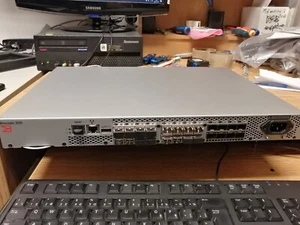 1X Brocade 300 xBR-320-B-0000 300 24 Port 8GB Fibre Channel SAN Switch - Picture 1 of 2