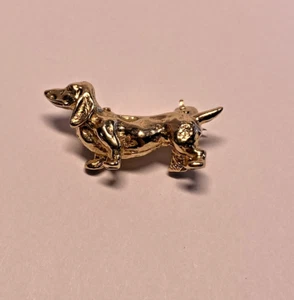 3D Dachshund Weiner Dog Brooch Pin 14K Yellow Gold - Picture 1 of 10
