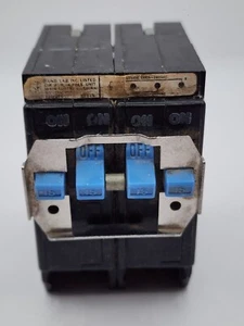 Vintage Bryant Quad Leitungsschutzschalter 4 polig 15/15/15/15 Amp Breaker 120/240V - Bild 1 von 10