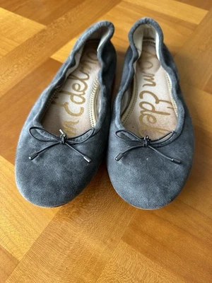 Sam Edelman 6.5 Gris Gamuza Ballet Planos Arco Lindo Preppy Trabajo Oficina Fiesta Foto 1 de 4