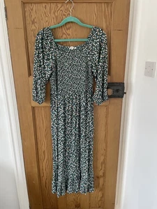 Adele Fat Face Green Pattern Midi Print Dress Size 12 With Pockets - Picture 1 of 6