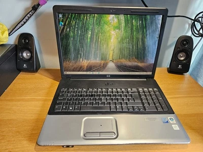 17" HP G70-111EM Core 2 Duo 2.0GHz 4GB 128GB SSD Big Screen Windows 10 Laptop - Image 1 of 4