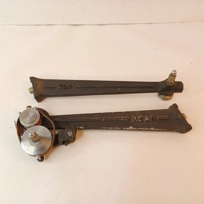 Proyector de película Bell Howell Film-O-Sound 179 16 mm de alimentación y toma brazos de carrete de colección  Foto 1 de 4