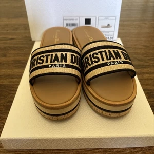 Dior Dway Plateau Pantolette Natur Bast und Schwarz bestickt Baumwolle Gr. 39,5 - Bild 1 von 10