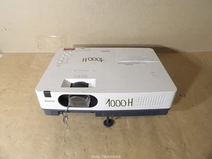 SANYO PLC-XD2200 3LCD XGA Projector Beamer 2200 Lumens - 886 HOURS / EXCL REMOTE - Bild 1 von 11