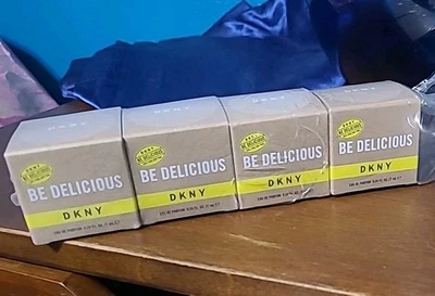 DKNY Be Delicious Pure New York 7 ml Lote de 4 Nuevo Foto 1 de 2