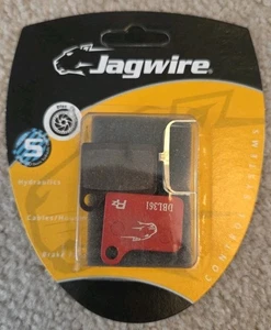 Jagwire DBL361 Bicycle Disc Brake pads Red Shimano Deore M515 M555 DCA015 - Picture 1 of 3