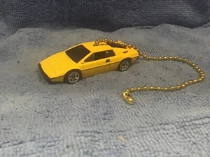 Hot Wheels Lotus Esprit S1 Deckenventilator Zug- oder Lichtzug - Angebot - Bild 1 von 2