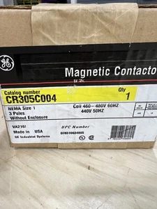 GE CR305C004 Contattore magnetico - Foto 1 di 5
