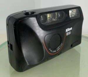 NIKON AF 200 COMPACT POINT AND SHOOT VINTAGE FILM CAMERA BLACK TESTED - 826 - Picture 1 of 8