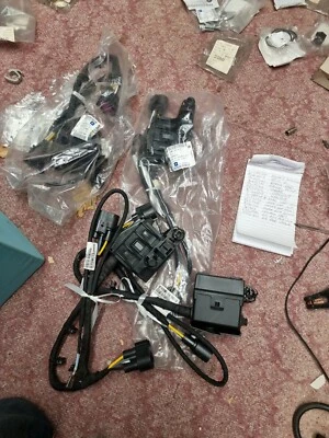 BNISB GENUINE VAUXHALL OPEL Astra J Zafira C RADIATOR FAN HARNESS      39014913 - Image 1 of 4