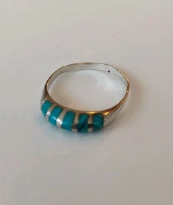 Anello vintage 5 pietre intarsiate misura 9 (19 mm) turchese argento sterling .925 - Foto 1 di 6