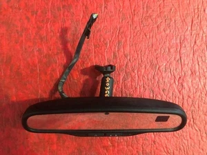 07 Silverado Sierra USED Windshield Rear View Mirror w Auto Dimming & Temperatur - Picture 1 of 6