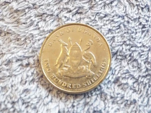 UGANDA REPUBLIC 2007 TWO HUNDRED SHILLINGS, 200sh - Picture 1 of 2