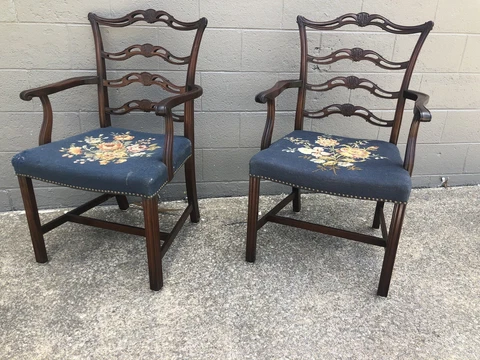 Antique Pair Of Chippendale Carved Mahogany Armchairs Needlepoint Seats Cover
