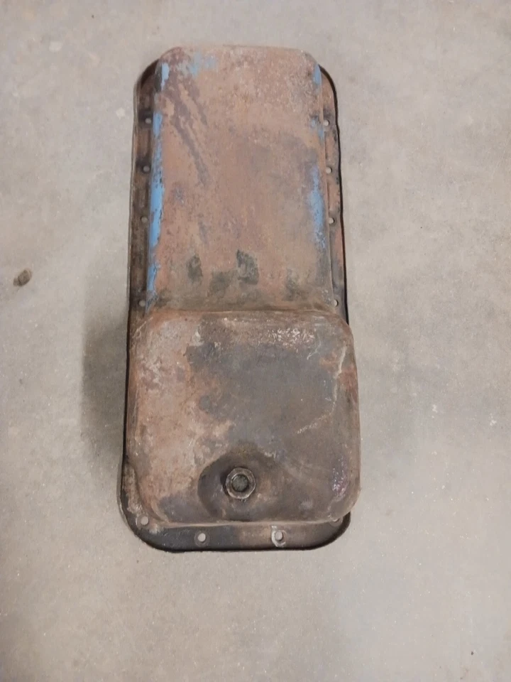 Dodge D100 1975 440 cárter trasero cárter de aceite y bandeja de viento Foto 1 de 4