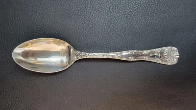 Cucharadita de plata esterlina Wave Edge de Tiffany and Co 1884 cubiertos de 6 1/8" Foto 1 de 4