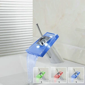 Chrom LED Badezimmer Waschbecken Wasserfall Eingriff Loch Wasserhahn Deck Halterung - Bild 1 von 10