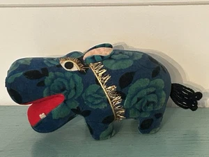 Vintage Stuffed Animal Groovy Hippo Hippopotamus Dream Pet Style Blue Floral - Picture 1 of 2