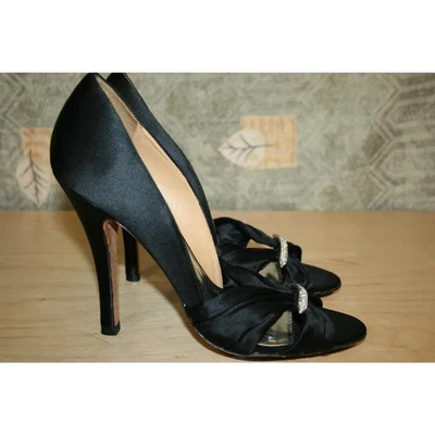 Badgley Mischka Negro Satinado Puntera Abierta Tacones 10 M Foto 1 de 4
