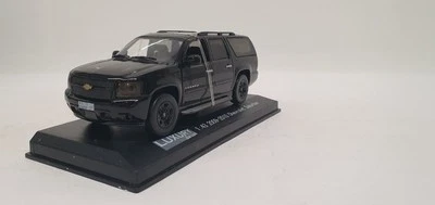 Chevrolet Suburban Blackout Edition 2009 fundido a presión de lujo LDSN675BK 1/43 SIN MATRIZ Foto 1 de 4