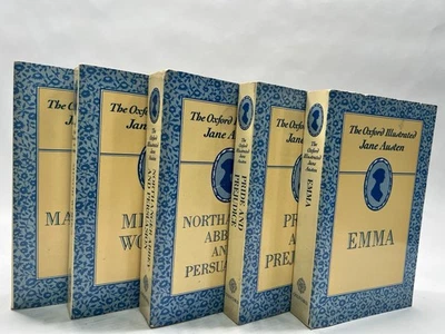 Lot of 5 The Oxford Illustrated Jane Austen Paperback Books - Image 1 of 4