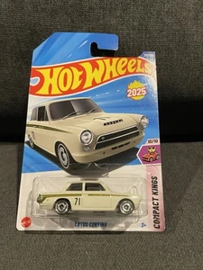 Hot Wheels 2025 Lotus Cortina L Case - Picture 1 of 2